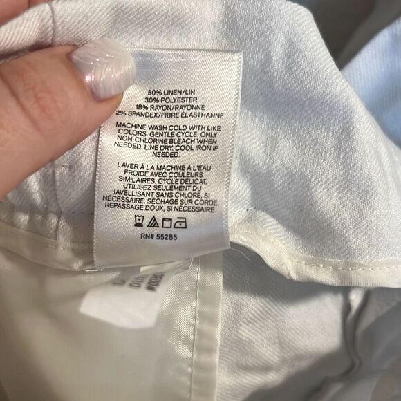 ✨Express Shortie High Rise Linen Blend White  Sz Medium Shorts✨ - Picture 7 of 7